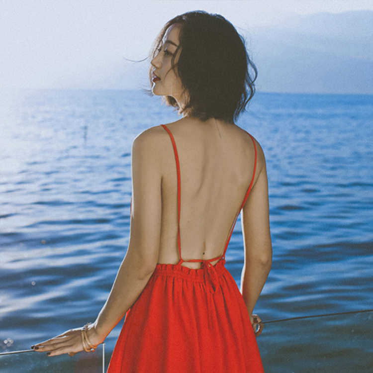 红色吊带连衣裙女小个子性感短裙三亚旅行拍照海边度假沙滩裙夏季